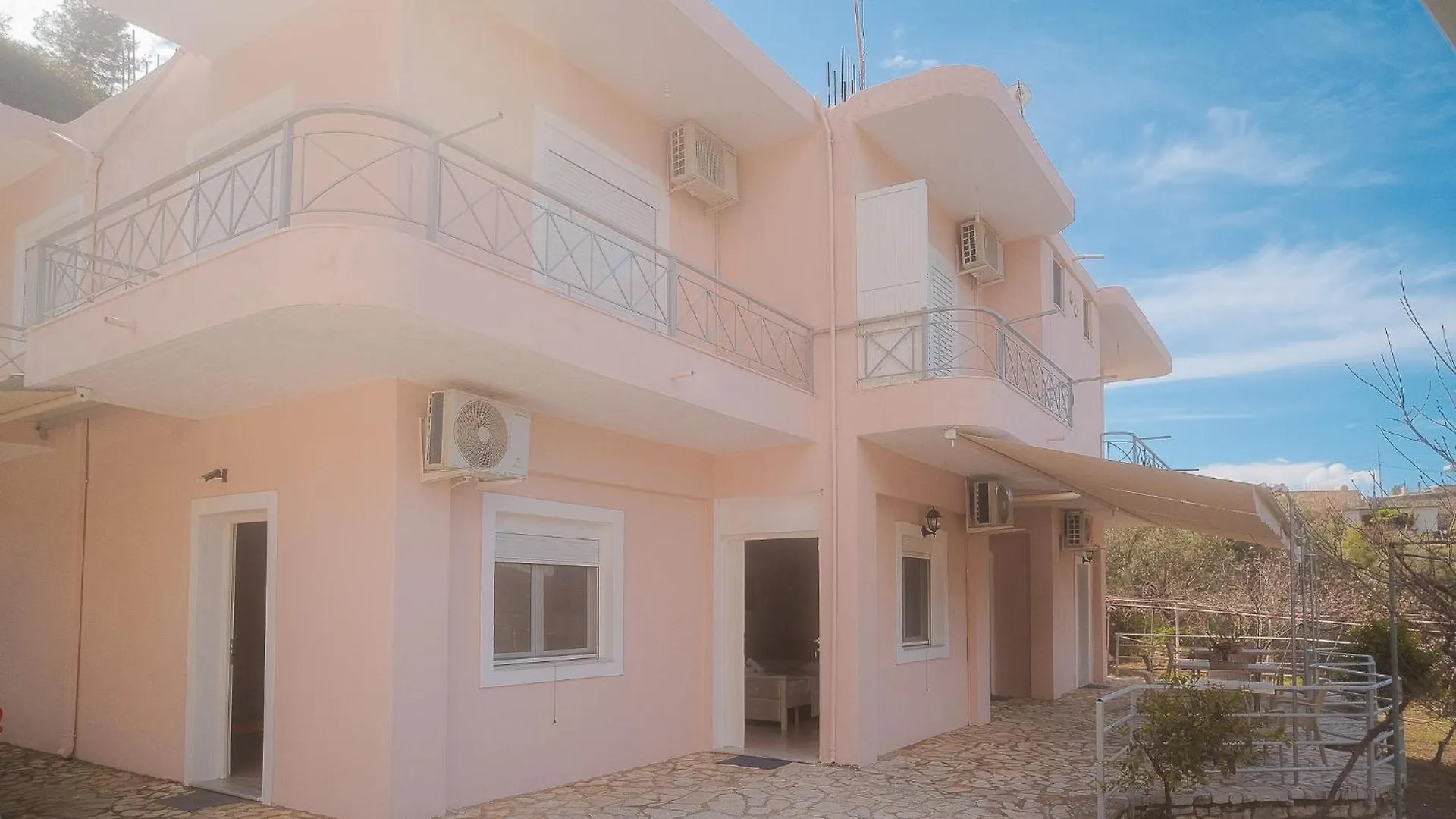 Ferienwohnung Rusha Family Qeparo Albanien