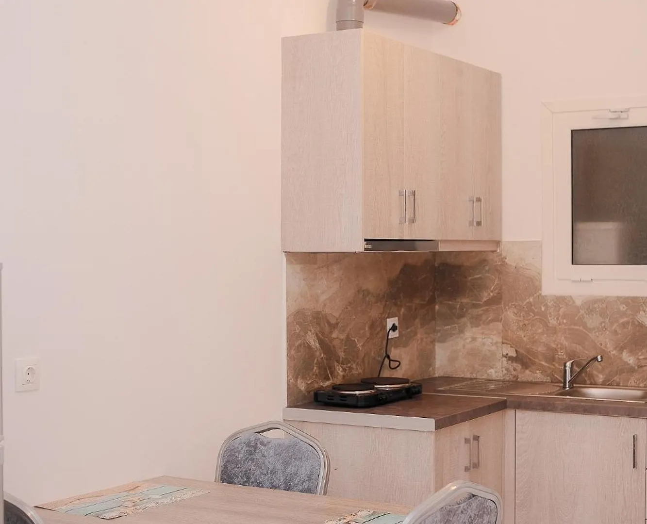 Apartment Ferienwohnung Rusha Family Qeparo